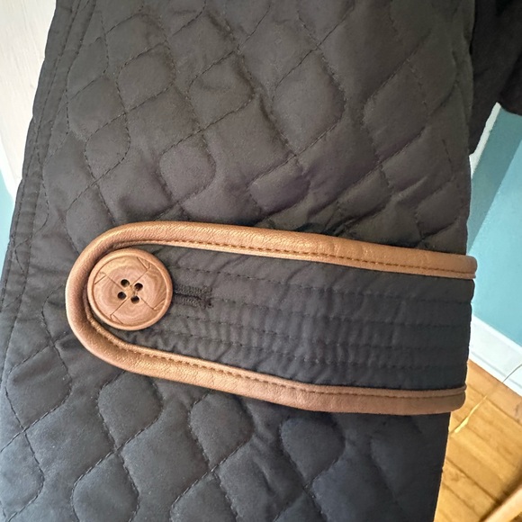 Lands' End Black Quilted Jacket with Brown Trim - Picture 7 of 7